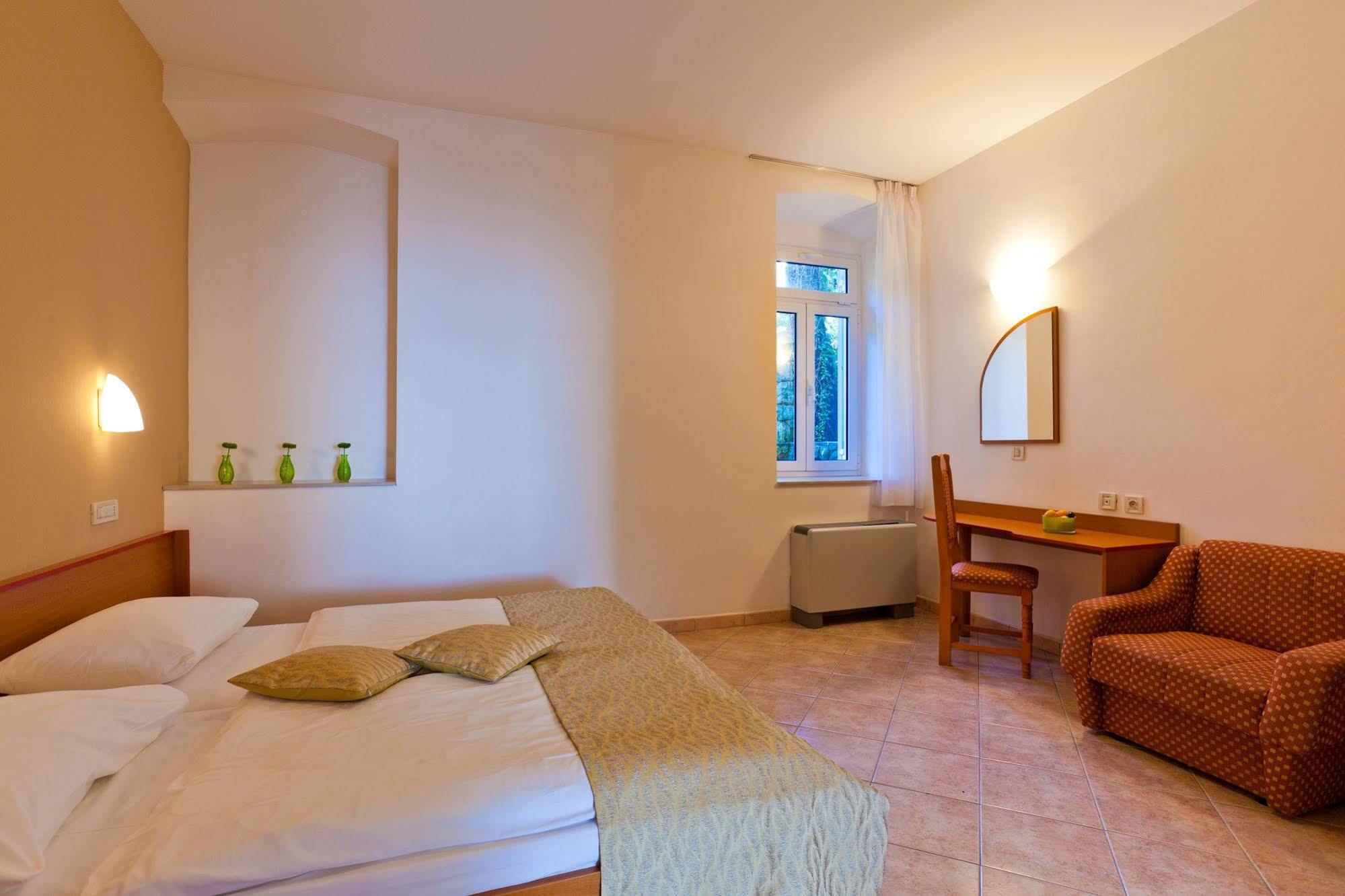 Tamaris - Drazica 3* Krk Town